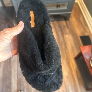 Olukai fur slippers